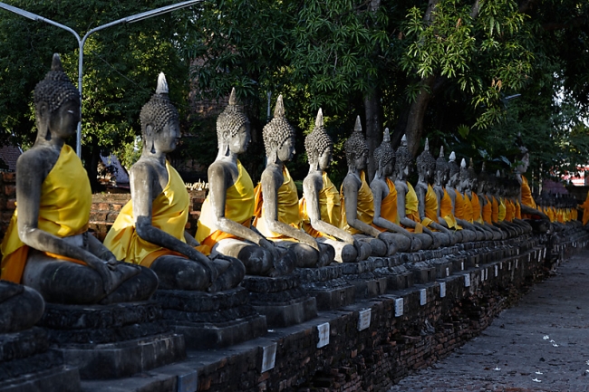 Wat Yai Chai Monkon-052